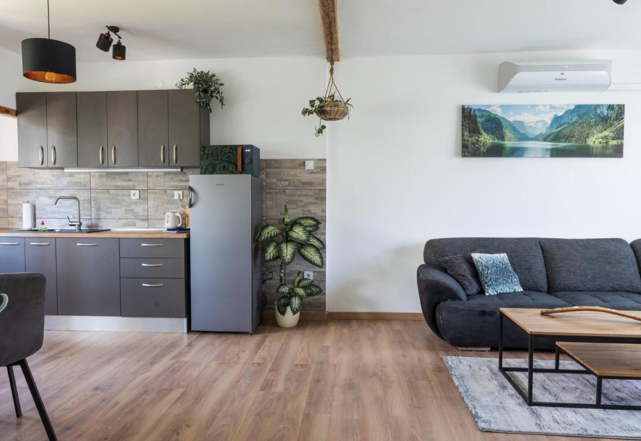 Lynx And Fox Self Check-In Free Parking Apartment Delnice Bagian luar foto